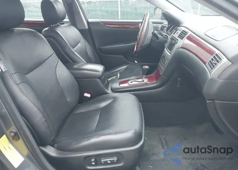 2005 Lexus Es 330 z USA, uszkodzony, nr VIN JTHBA30G155112349